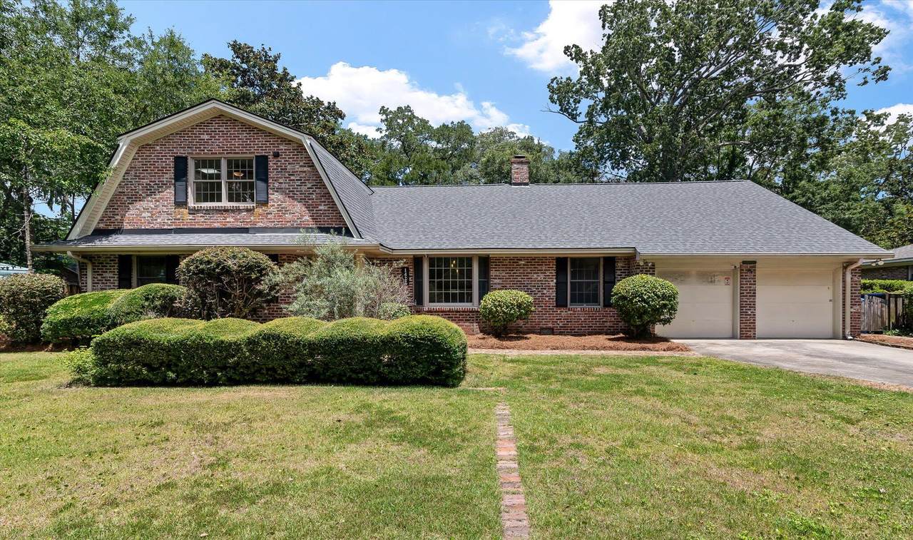 1422 Alden Drive - Photo 1