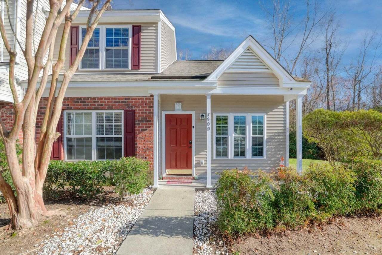 7900 Shadow Oak Drive - Photo 1