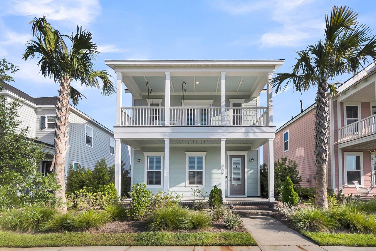 226 Midtown Avenue - Photo 1