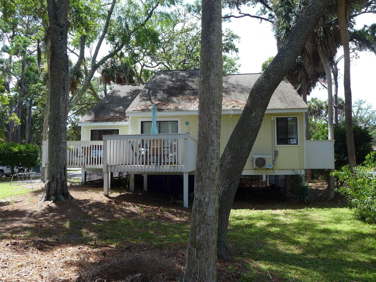 429 Sea Cloud Circle - Photo 1