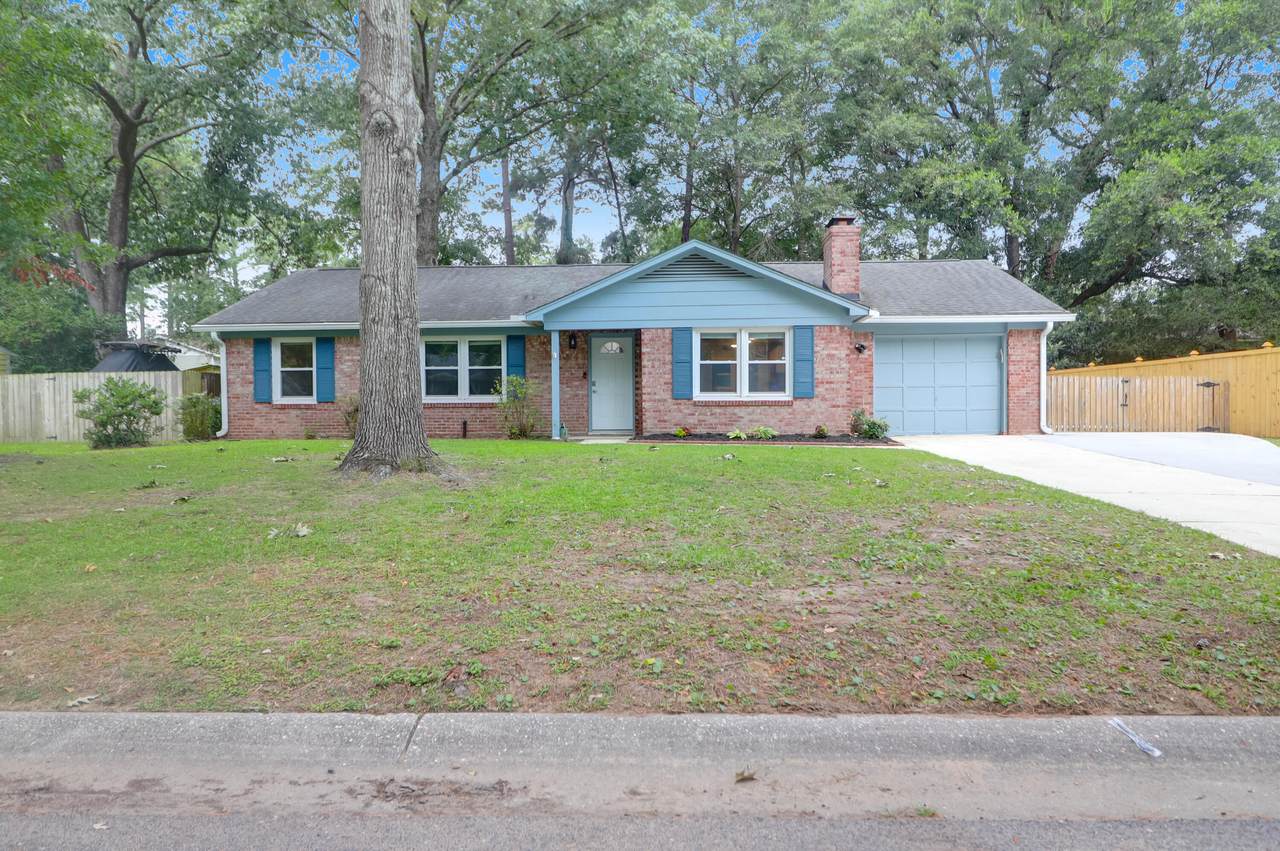 1709 Nantahala Boulevard - Photo 1