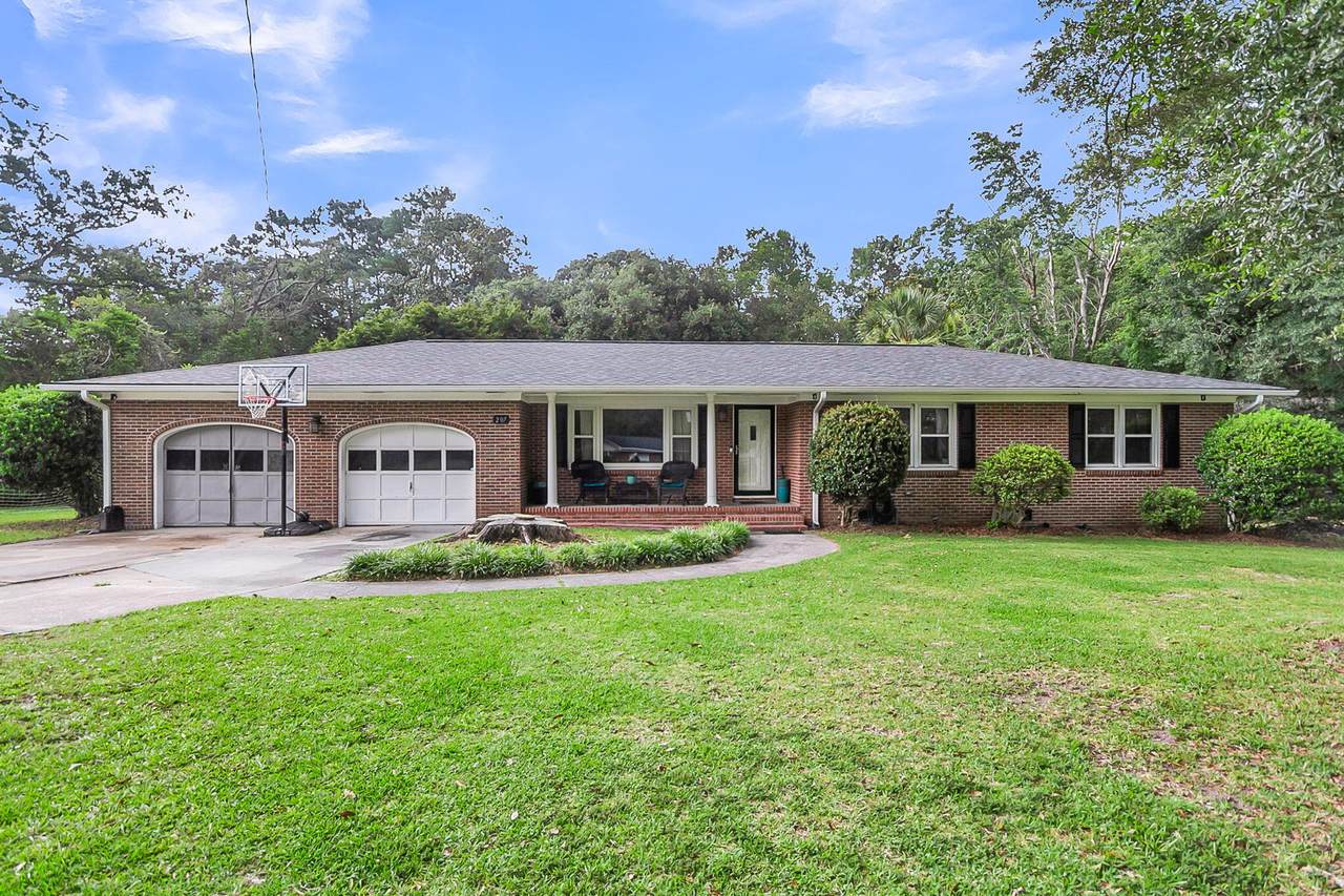 207 Harter Drive - Photo 1