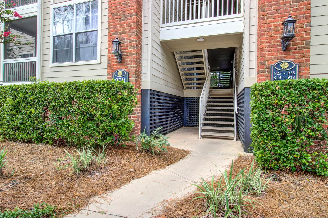 1600 Long Grove Drive Drive - Photo 1