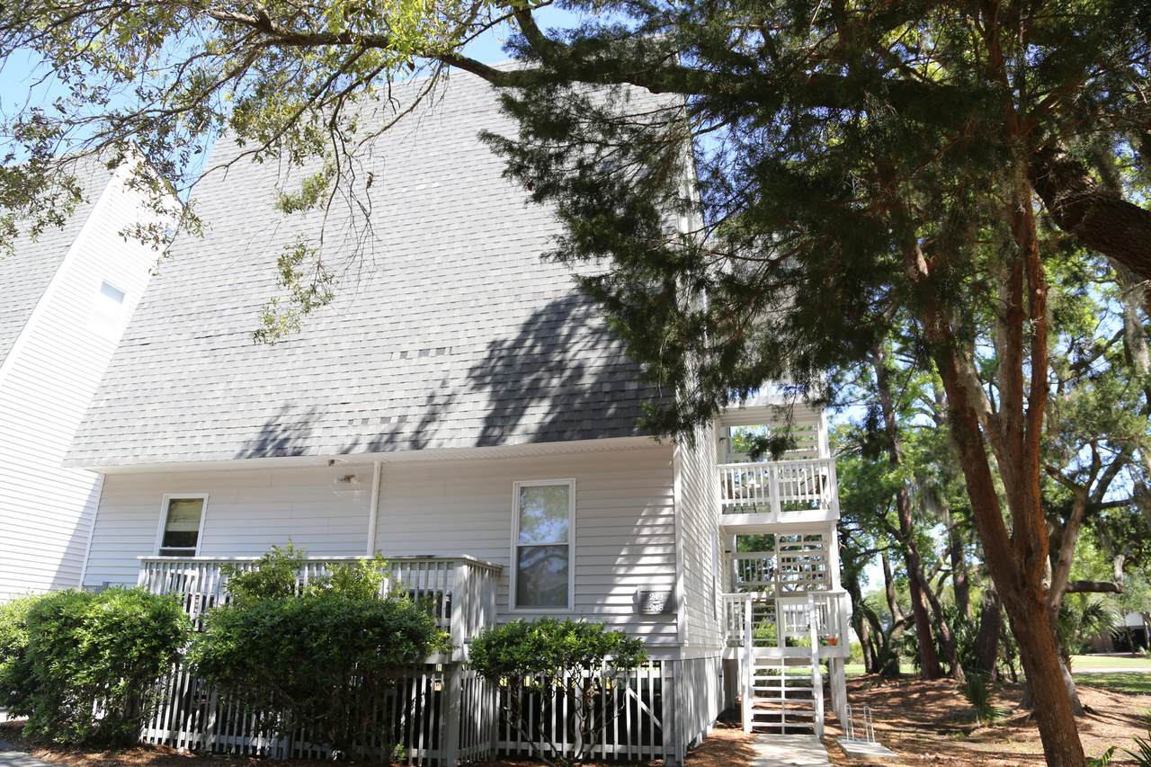 248 Driftwood Lane - Photo 1