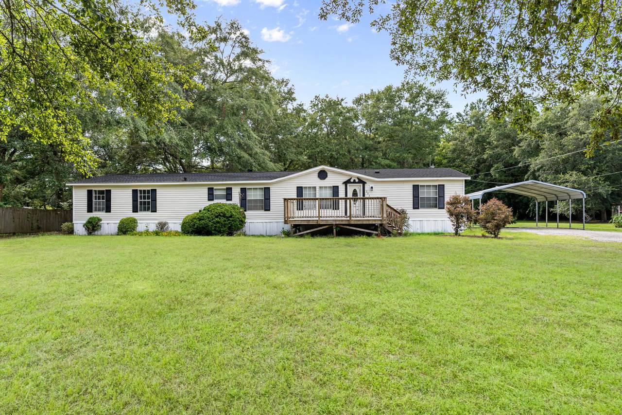 206 Astaire Avenue - Photo 1