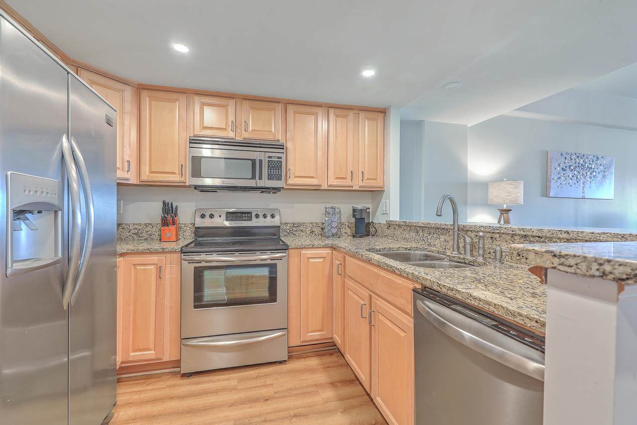 14 Lockwood Drive - Photo 1