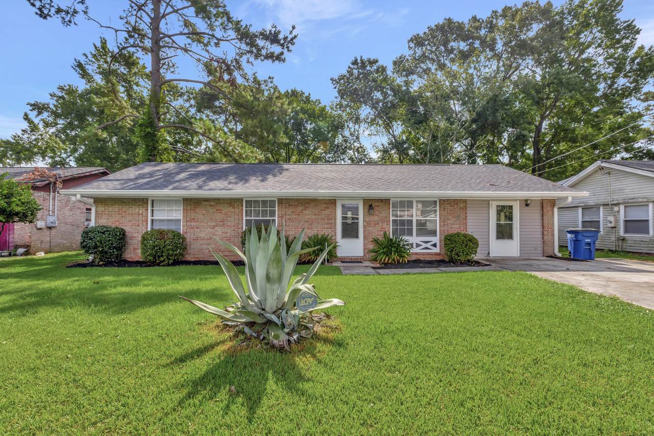 770 Hoss Road - Photo 1