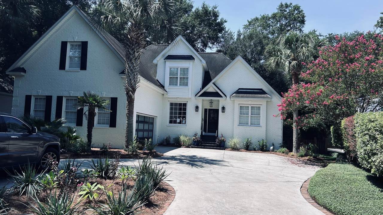 1208 Cadberry Court - Photo 1