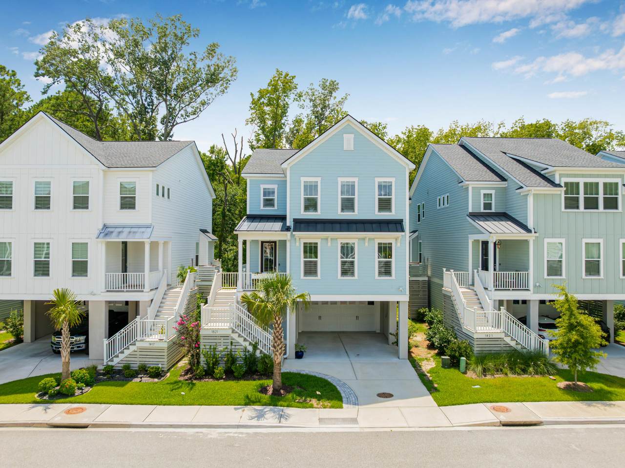 1821 Mead Lane - Photo 1