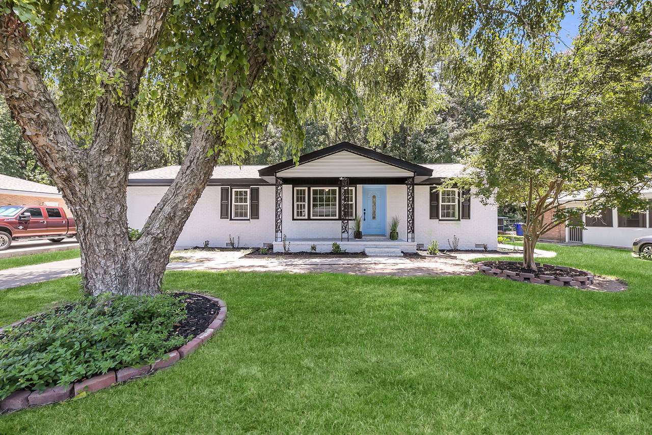 1129 Quail Drive - Photo 1