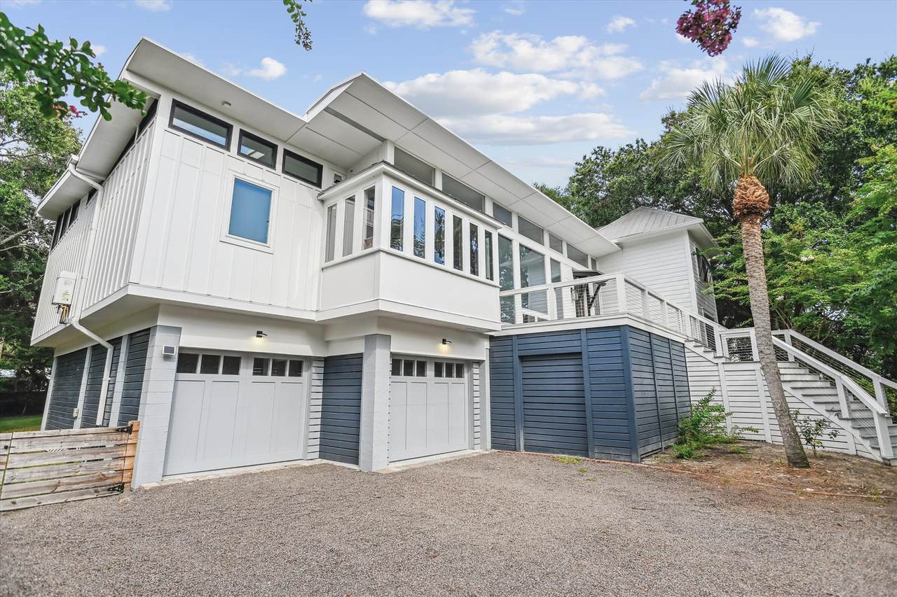 16 22nd Avenue - Photo 1