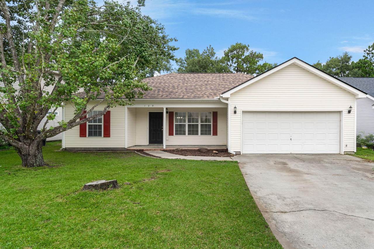 109 Wisteria Court - Photo 1