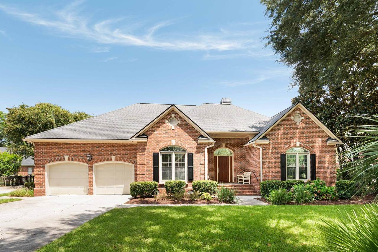 1352 Topsail Court - Photo 1
