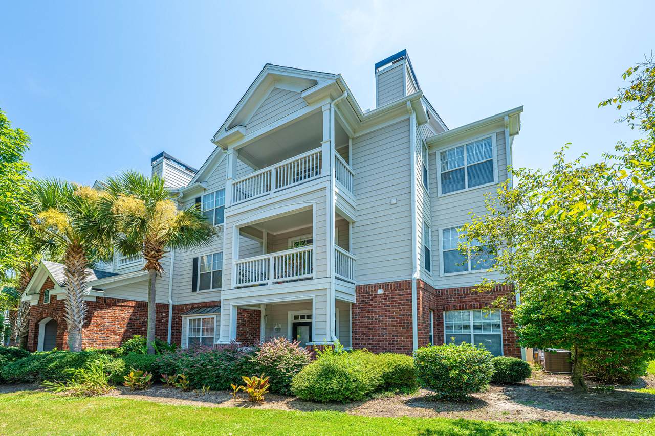 45 Sycamore Avenue - Photo 1