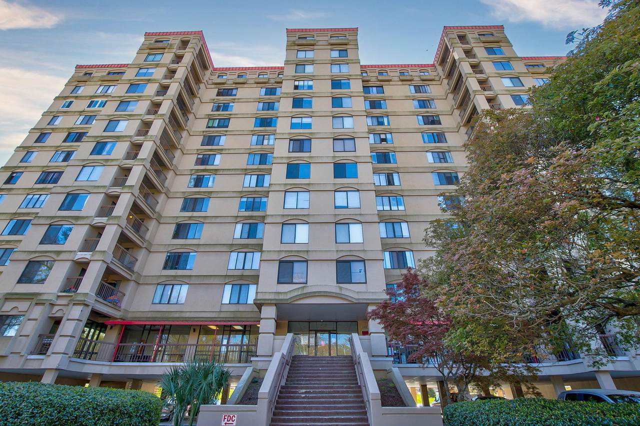 1600 Park Circle - Photo 1