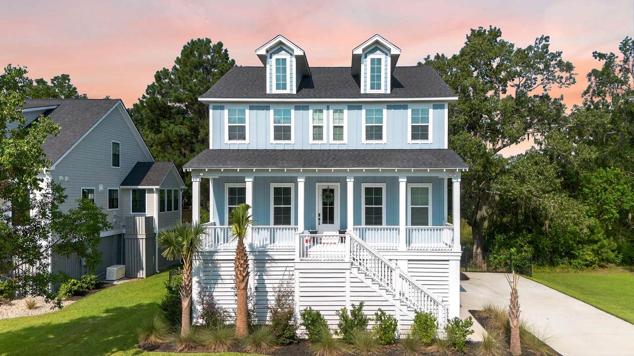 6083 Jacobs Point Boulevard - Photo 1