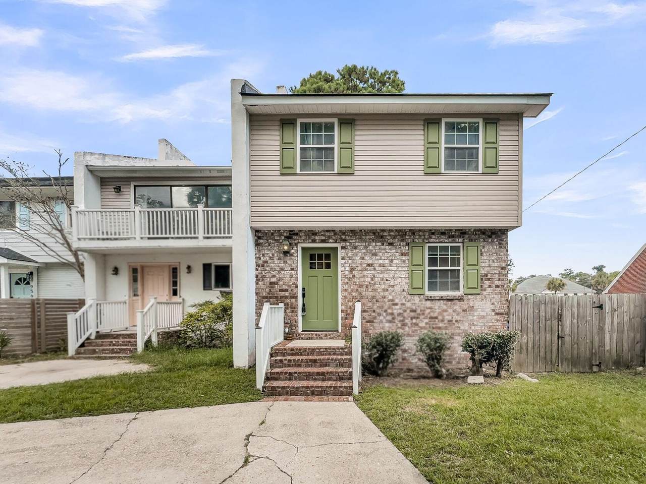 960 Myrtle Court - Photo 1