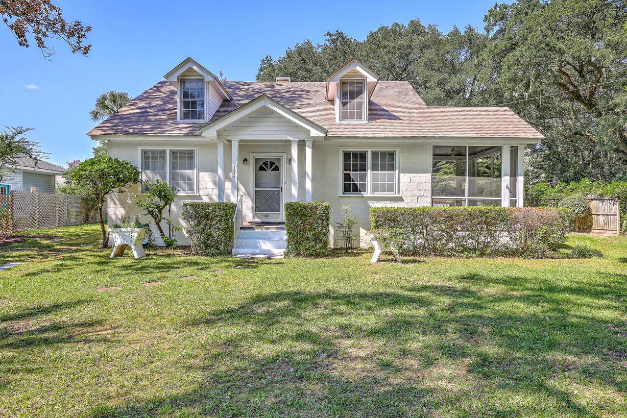 2028 Coker Avenue - Photo 1