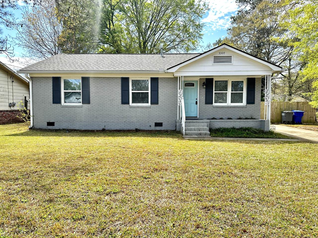 3307 Londonberry Road - Photo 1