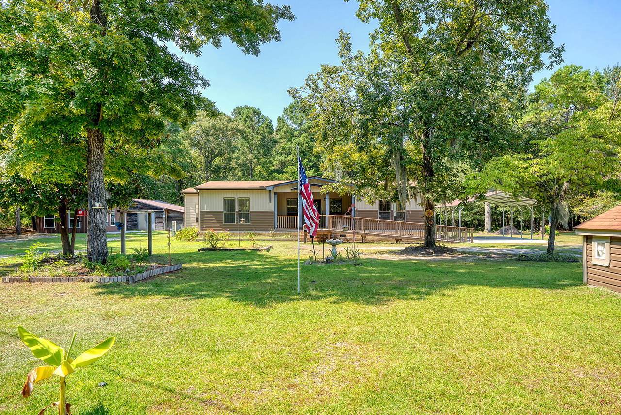 114 Georgiana Drive - Photo 1