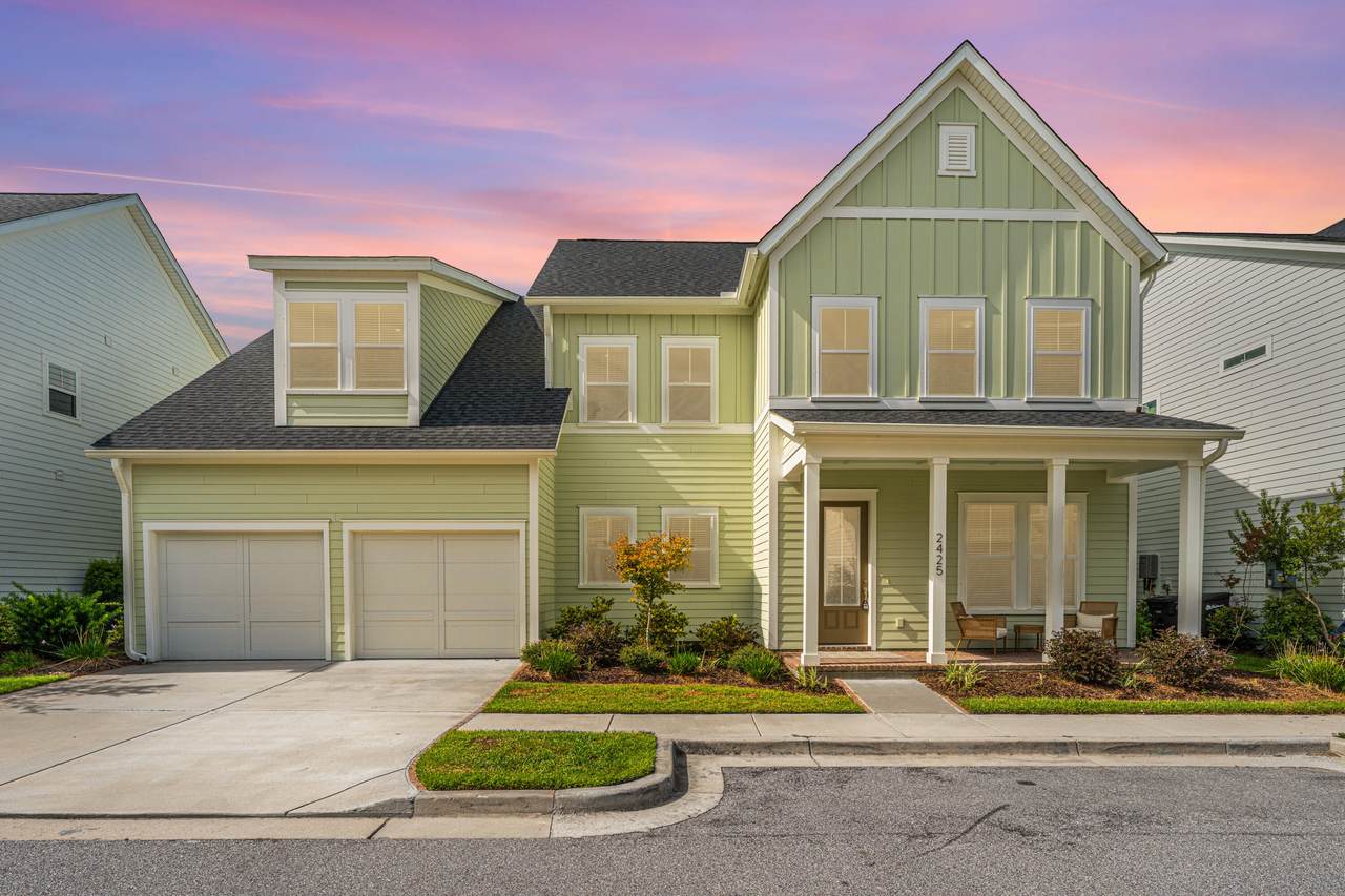 2425 Giles Lane - Photo 1