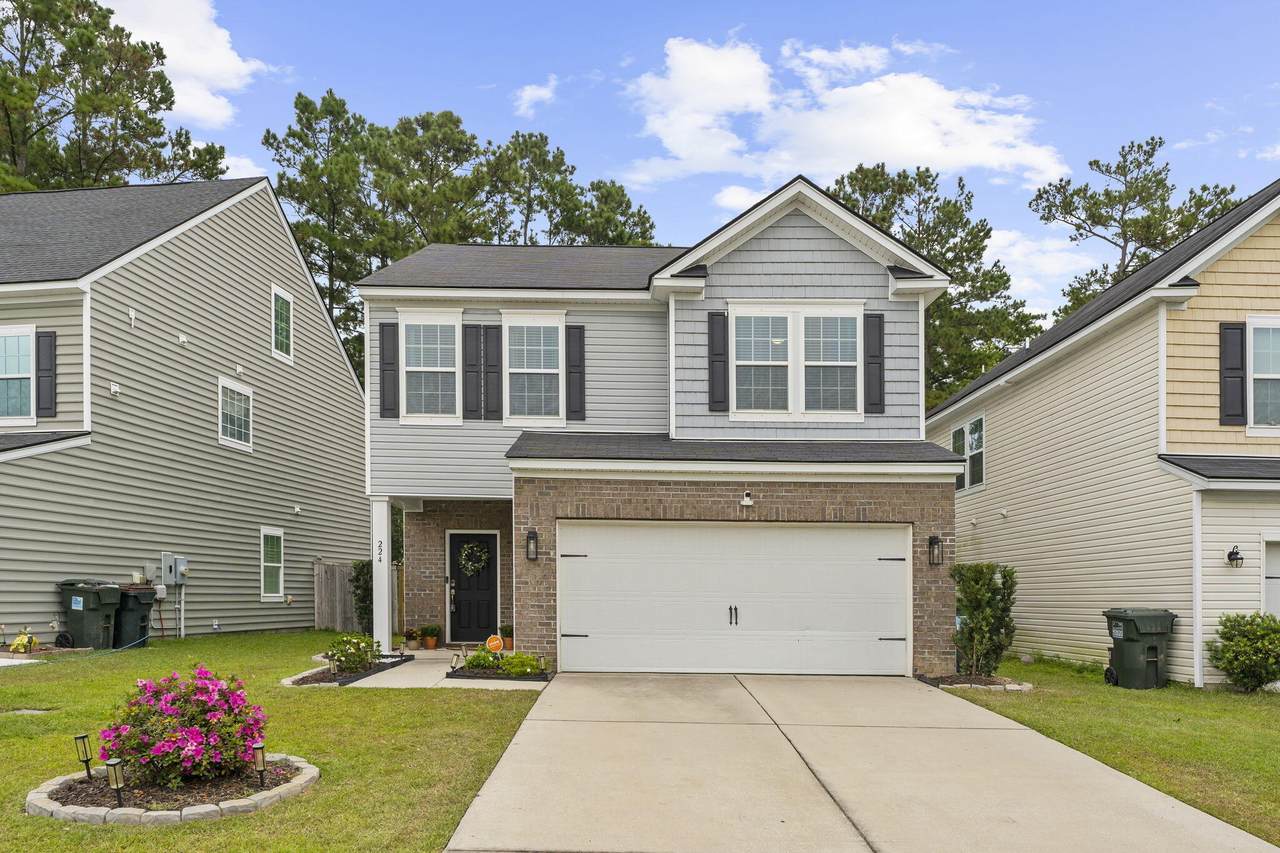 224 Lazy River Lane - Photo 1