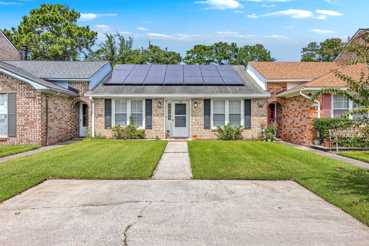 4322 Briarstone Court - Photo 1