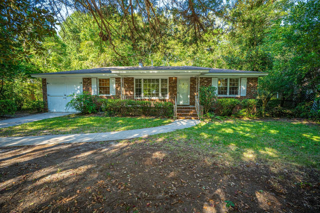 413 Hoff Avenue - Photo 1