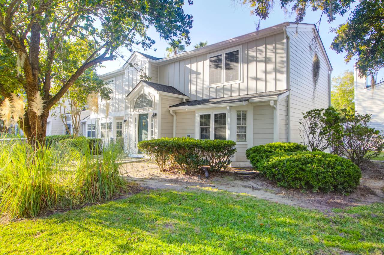 1117 Monaco Drive - Photo 1