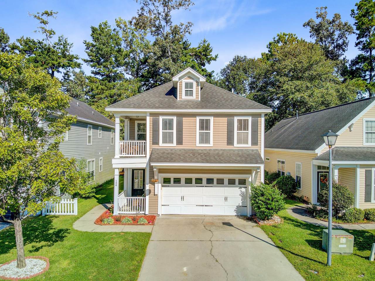 124 Diploma Drive - Photo 1