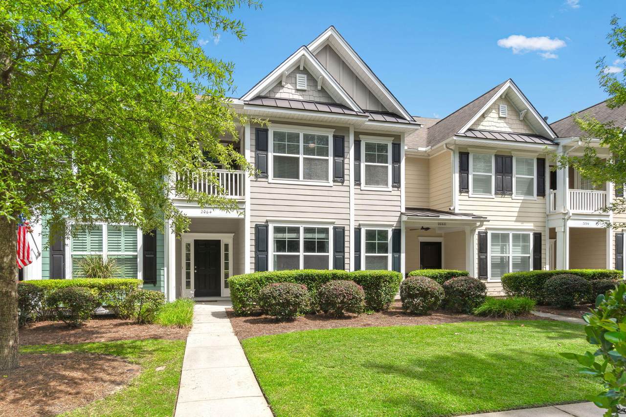 2064 Promenade Court - Photo 1