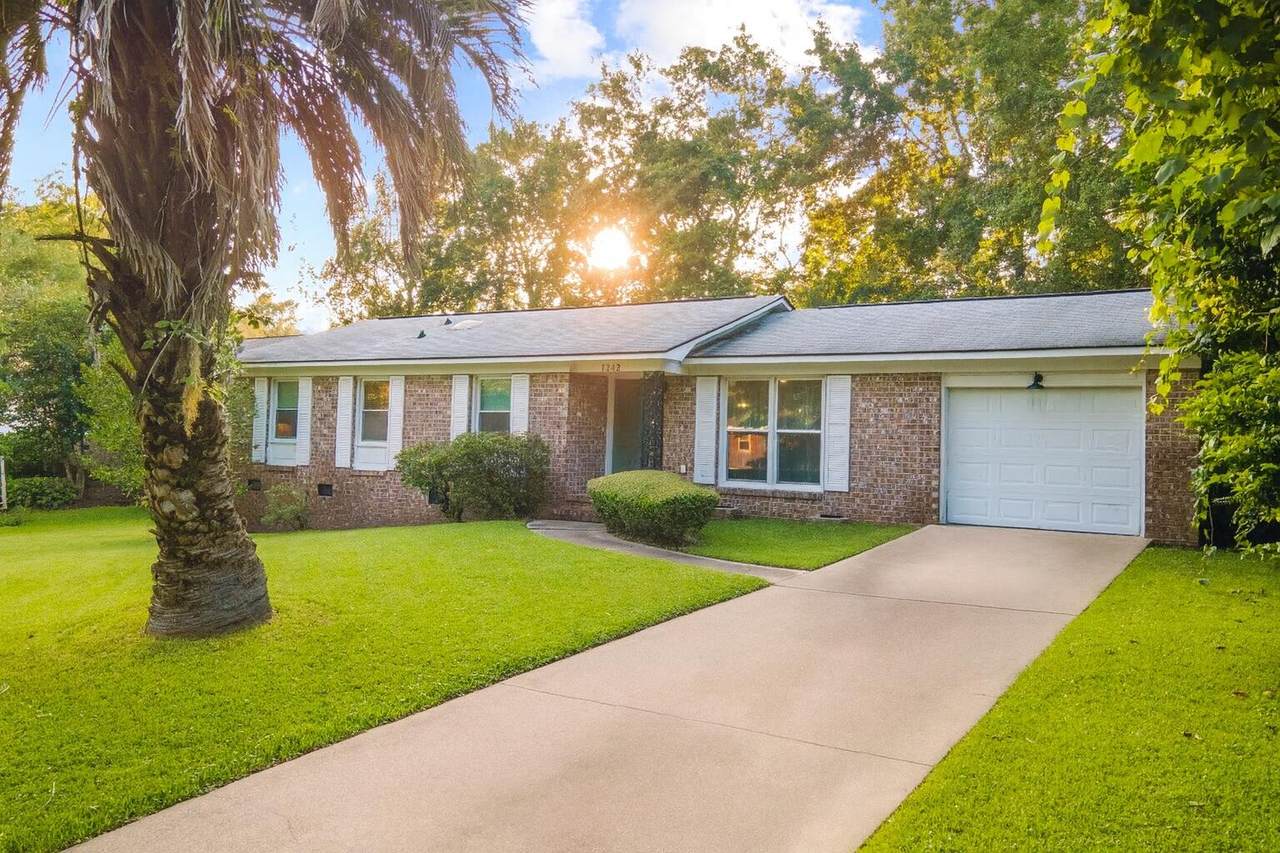 1242 Springhill Road - Photo 1