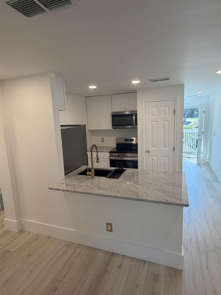 1530 Fort Johnson Road - Photo 1