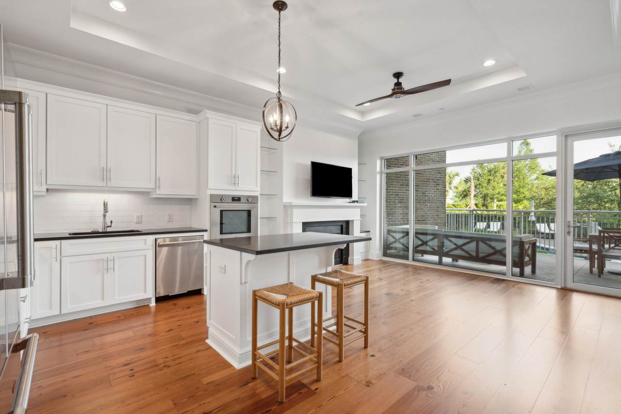 155 Wingo Way - Photo 1