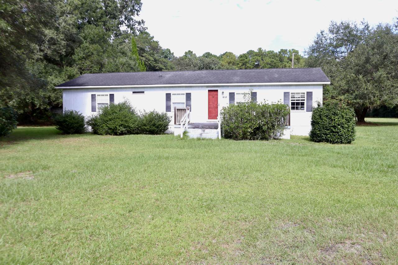 128 Gilleys Court - Photo 1