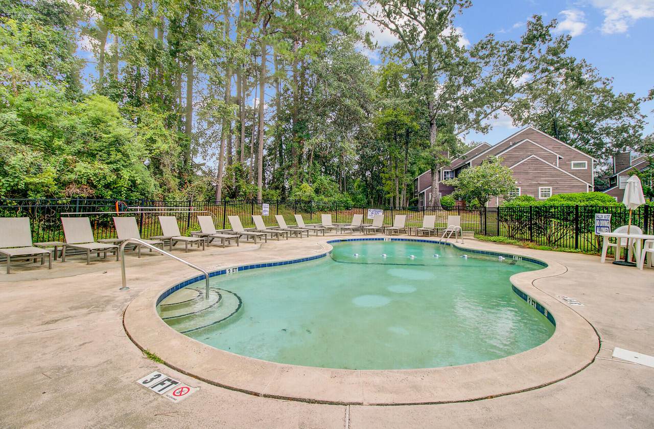 126 Luden Drive - Photo 1