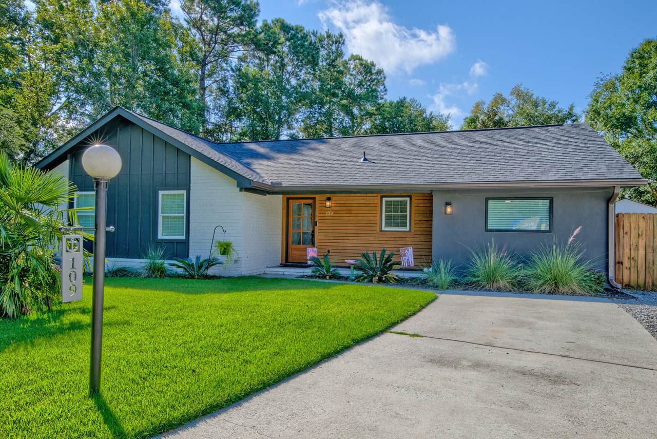 109 Sundance Court - Photo 1