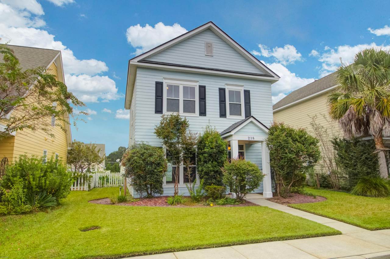 218 Trillium Avenue - Photo 1