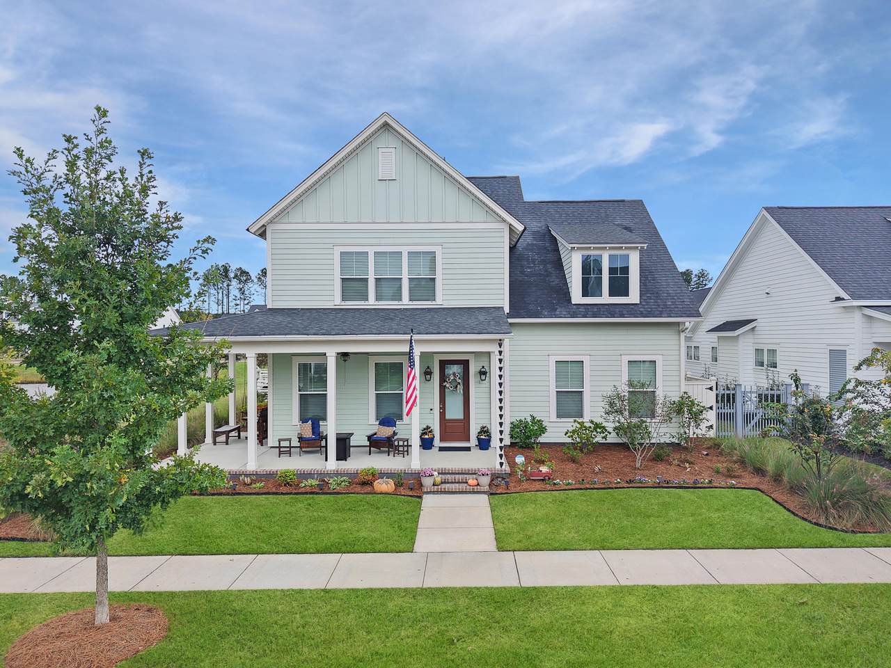 663 Blueway Avenue - Photo 1