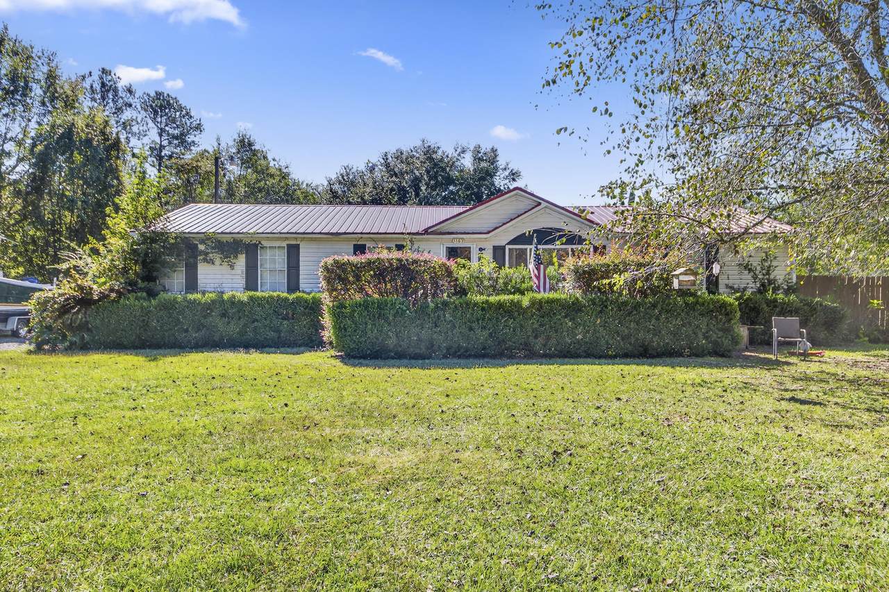 1165 Thomas Walters Road - Photo 1