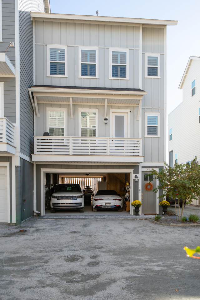 1109 Studdingsail Lane - Photo 1