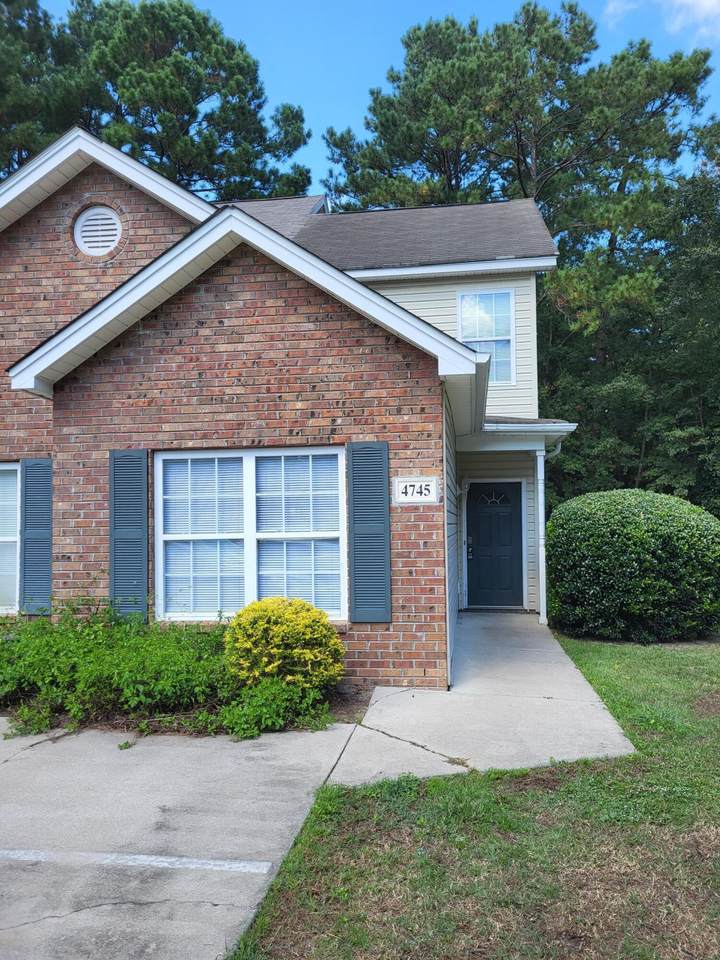 4745 Skillmaster Court - Photo 1