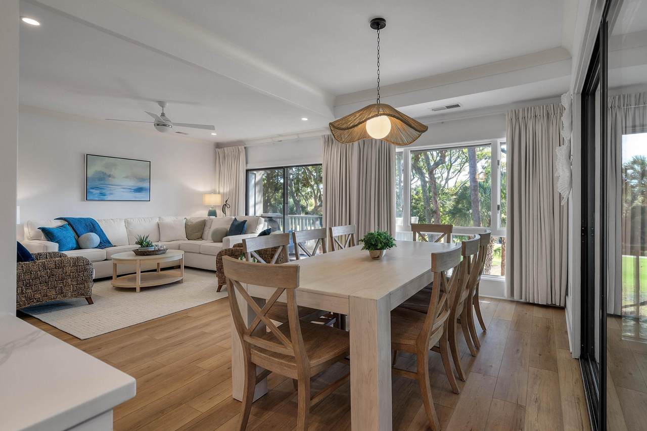 5004 Green Dolphin Way - Photo 1