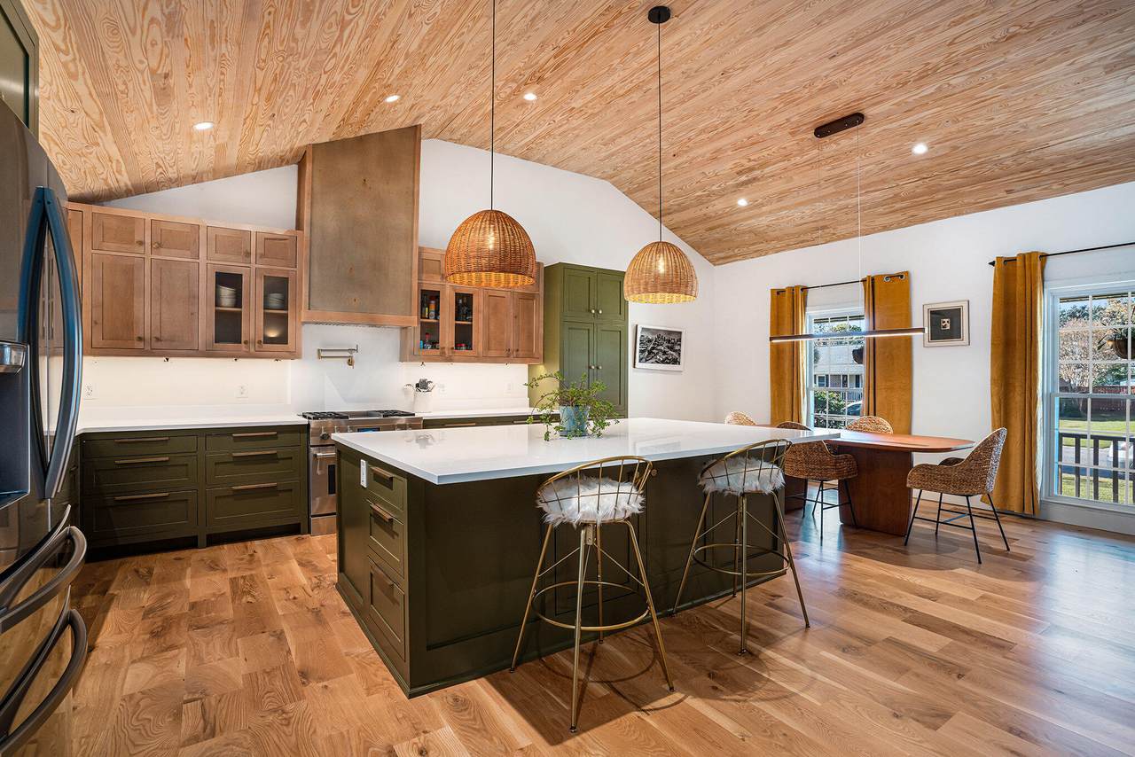 2923 Sugarbush Way - Photo 1