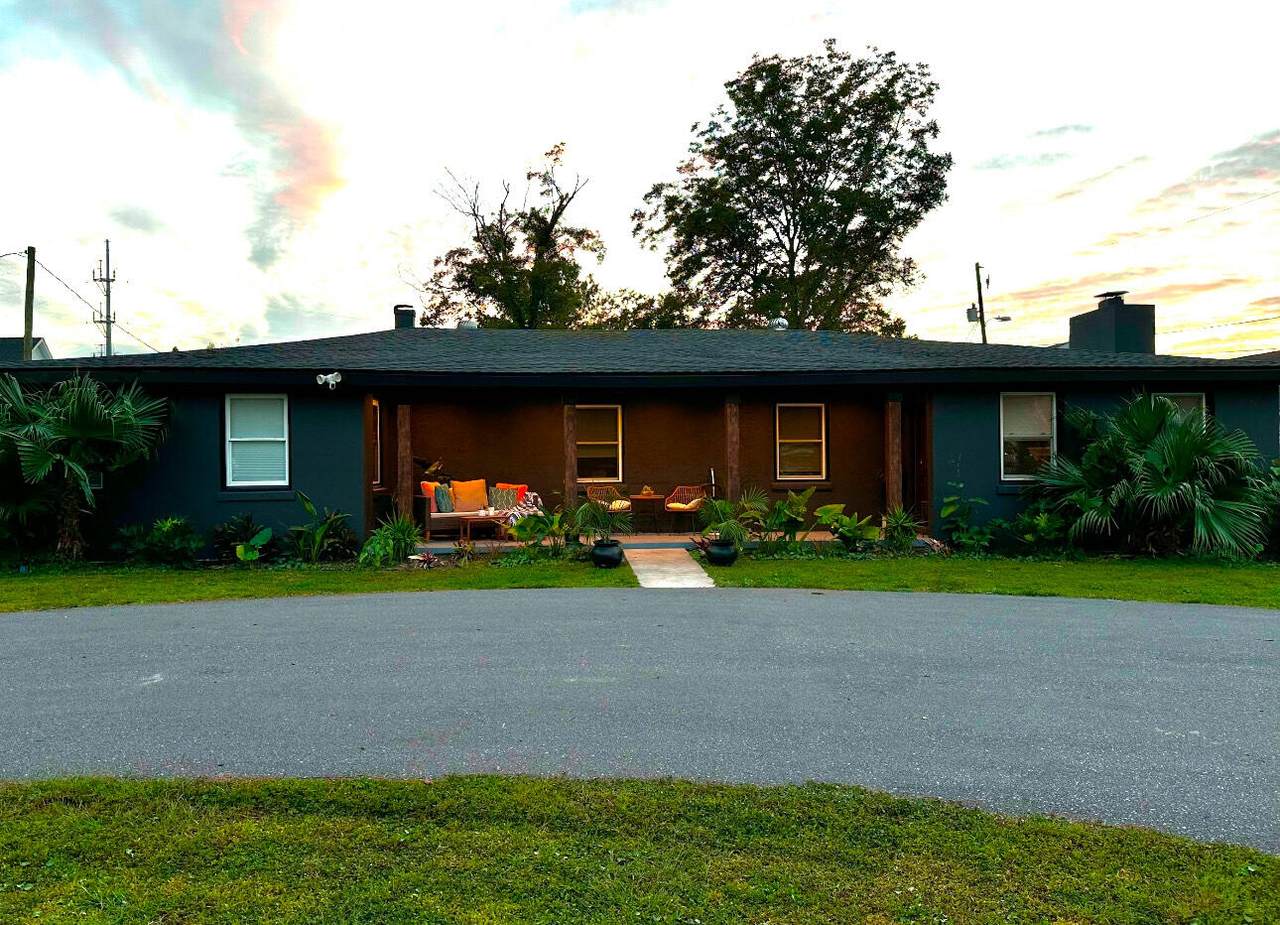 823 Jordan Street - Photo 1