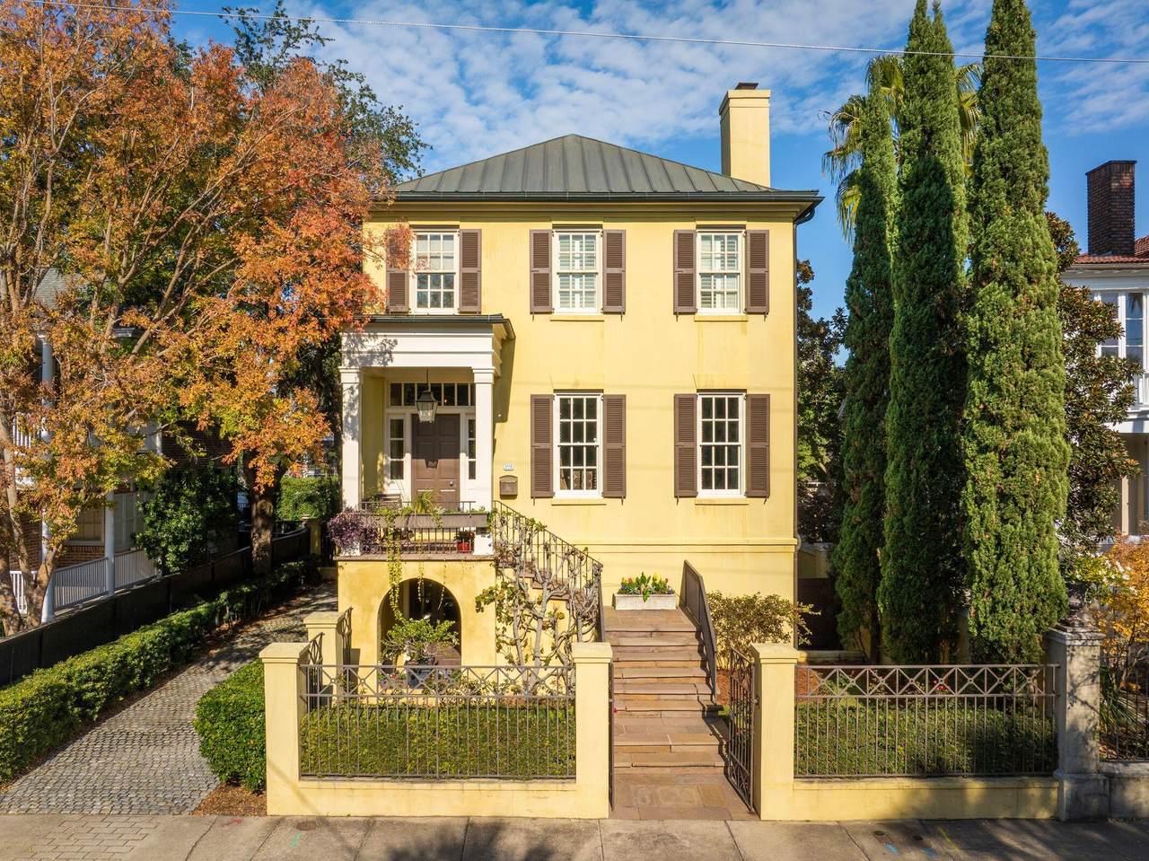 124 Battery Street - Photo 1