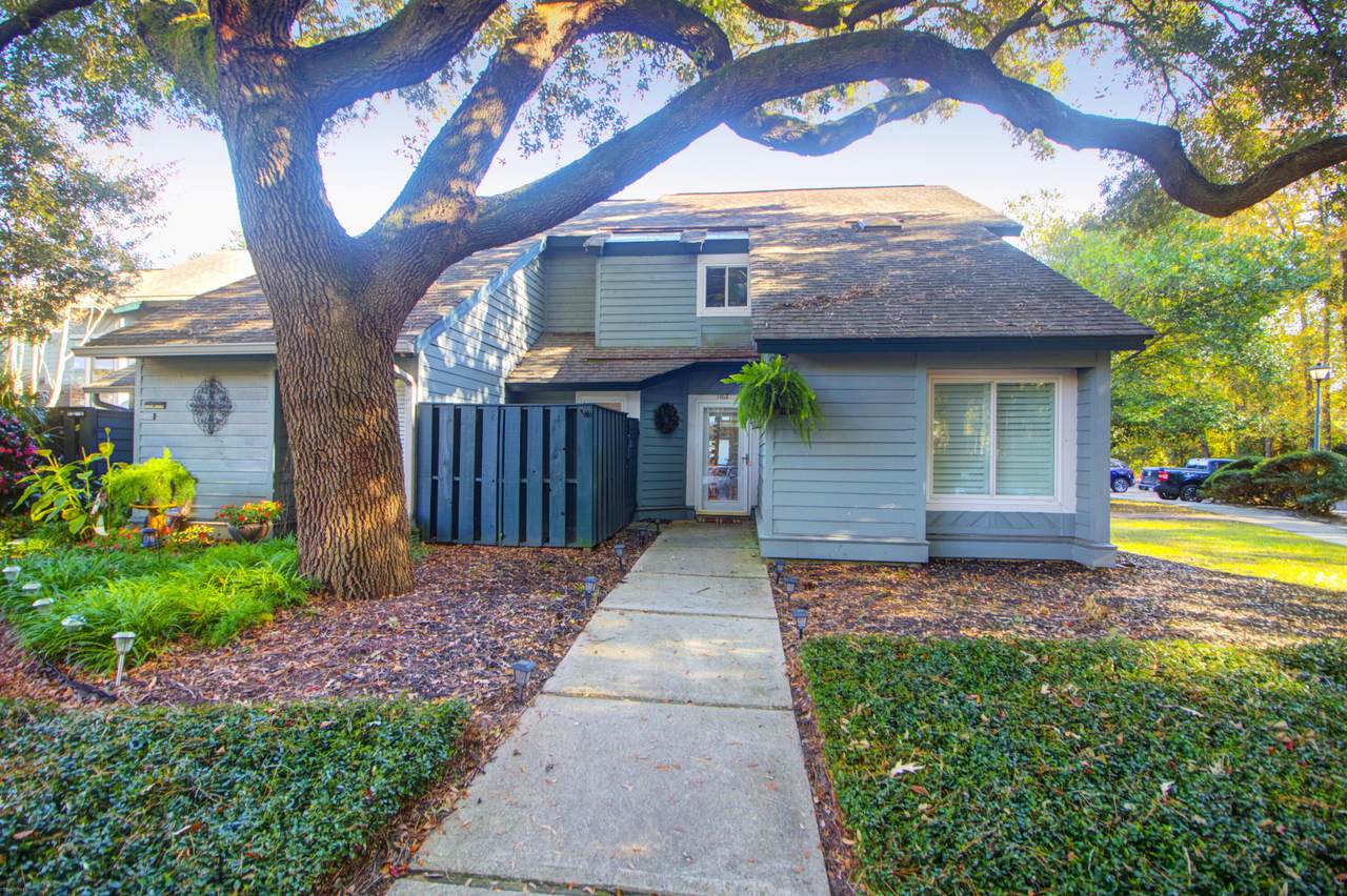 1162 Shadow Lake Circle - Photo 1