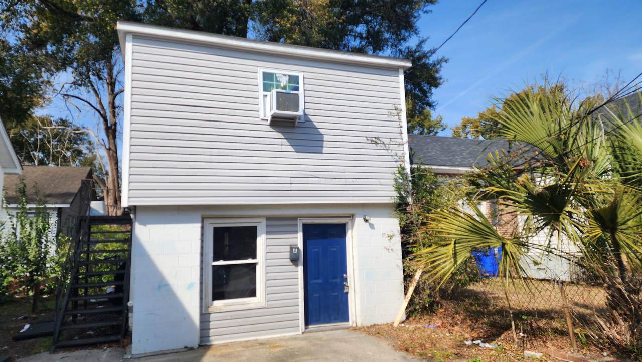 1920 Leland Street - Photo 1