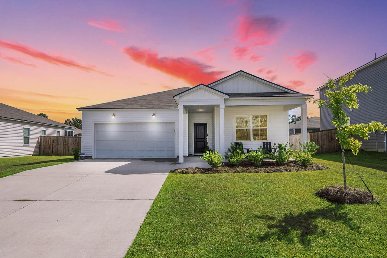 608 Fisher Lane - Photo 1