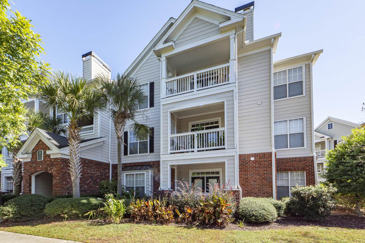 45 Sycamore Avenue - Photo 1